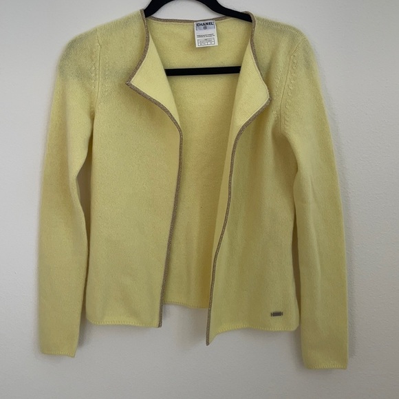 CHANEL Sweaters - CHANEL vintage Cruise collection 2001 cashmere open front cardigan Yellow 38